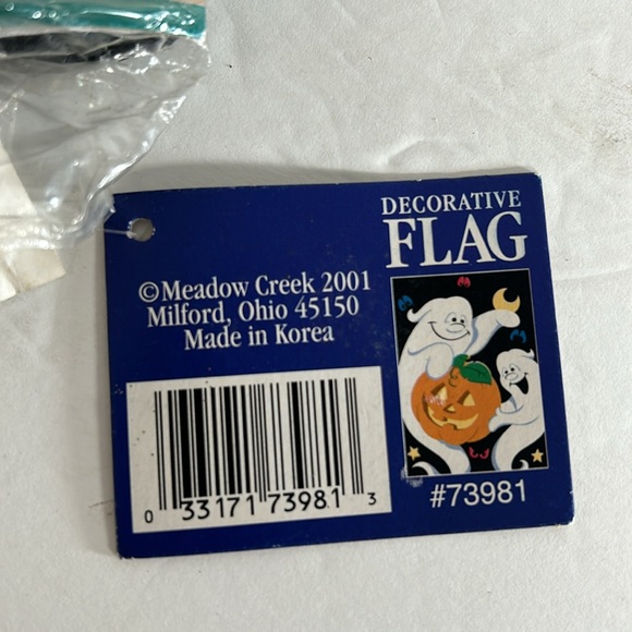 Meadow Creek Vintage Halloween NOS Sealed Set of 3 Decorative Flags 28” x 40” - Picture 14 of 15